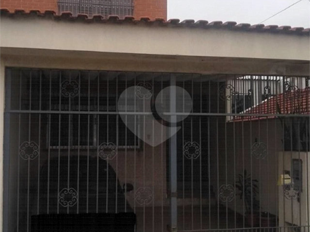 Sobrado à venda com 3 quartos no Brasilândia, São Paulo, SP