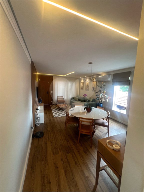 Sobrado à venda com 3 quartos, sendo 1 suíte,  em Vila Irmãos Arnoni, São Paulo, SP