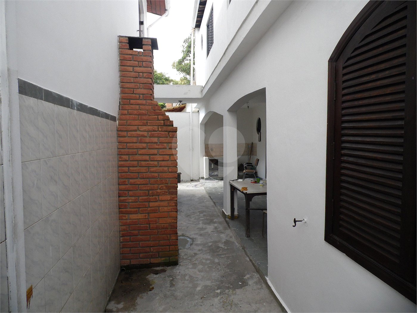 Casa à venda com 5 quartos, sendo 3 suítes, em Vila São Francisco, São Paulo, SP