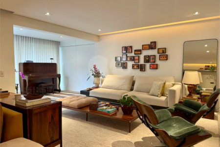 Apartamento à venda com 4 suítes em Vila Olímpia, São Paulo, SP