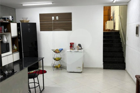 Casa à venda com 4 suítes em Vila Lavínia, Mogi das Cruzes, SP