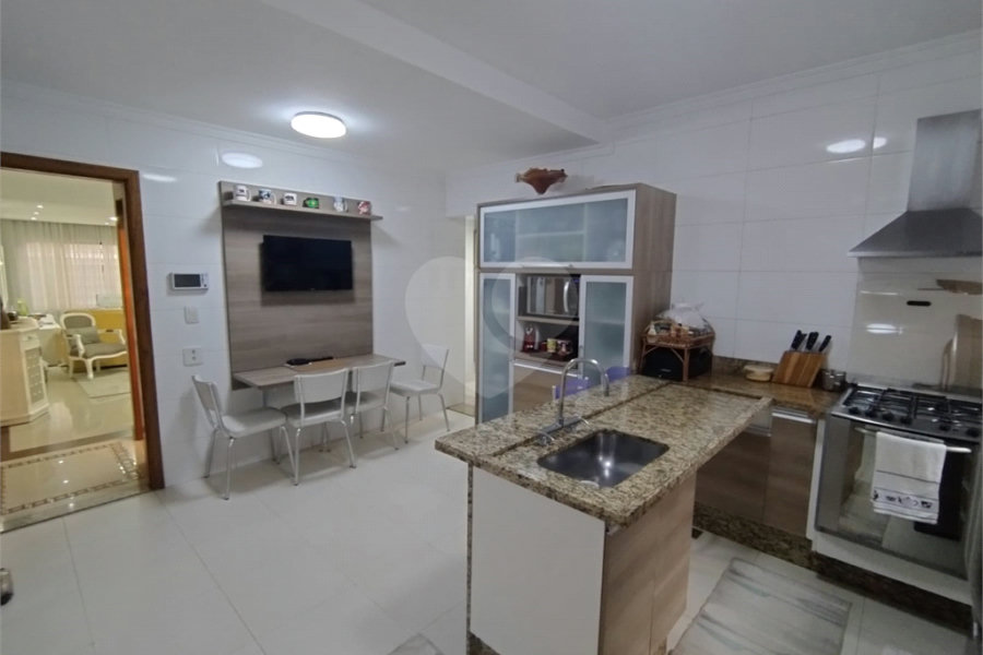 Casa à venda com 3 quartos, sendo 1 suíte,  em Santana, São Paulo, SP