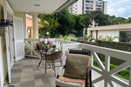 Casa à venda com 4 suítes no condomínio Conjunto Residencial São Benedito, São Paulo - SP