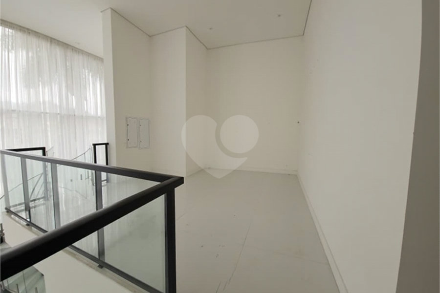 Casa à venda com 5 suítes no condomínio Tamboré II, Santana de Parnaíba - SP