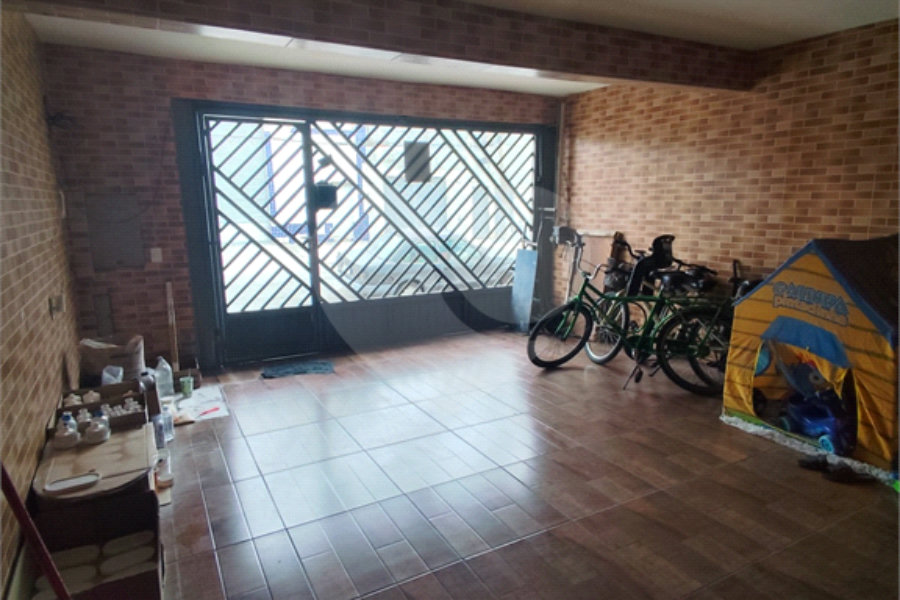 Casa à venda com 4 quartos, sendo 1 suíte, em Parque Novo Mundo, São Paulo, SP