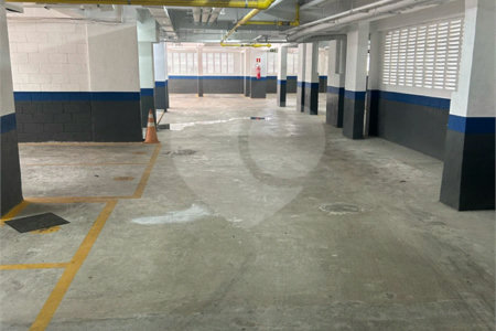 Apartamento à venda com 2 quartos em Vila Suzana, São Paulo, SP