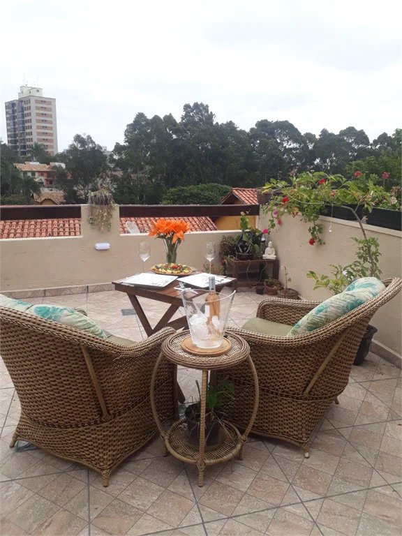 Sobrado à venda com 3 quartos, sendo 1 suíte, em Vila Suzana, São Paulo, SP