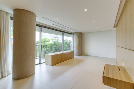 Apartamento à venda com 4 suítes em Moema, São Paulo, SP