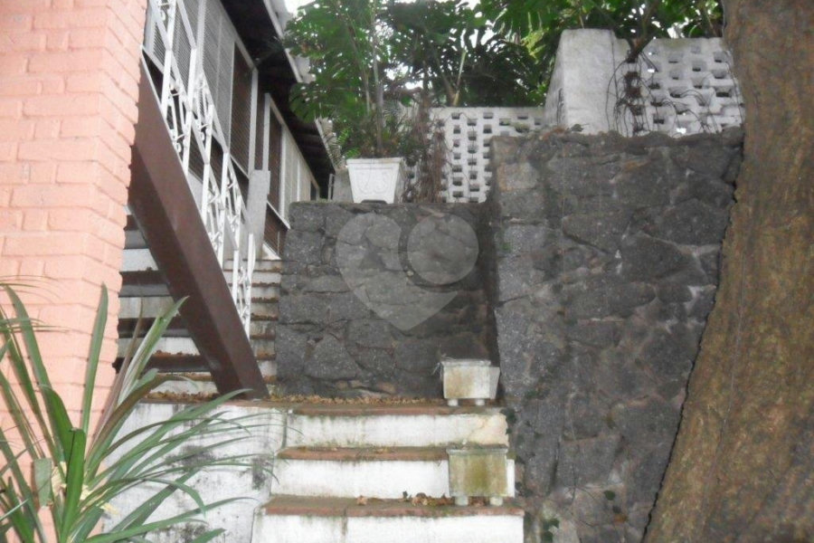 Sobrado à venda com 3 quartos, sendo 1 suíte, em Vila Albertina, São Paulo, SP