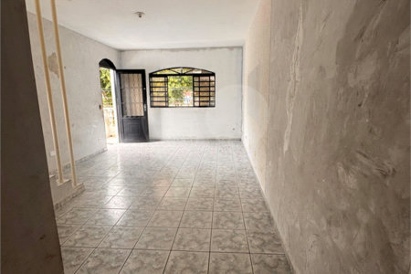 Sobrado para alugar com 3 quartos em Jardim São Vicente, São Paulo, SP