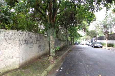 Terreno à venda em Vila Suzana, São Paulo, SP