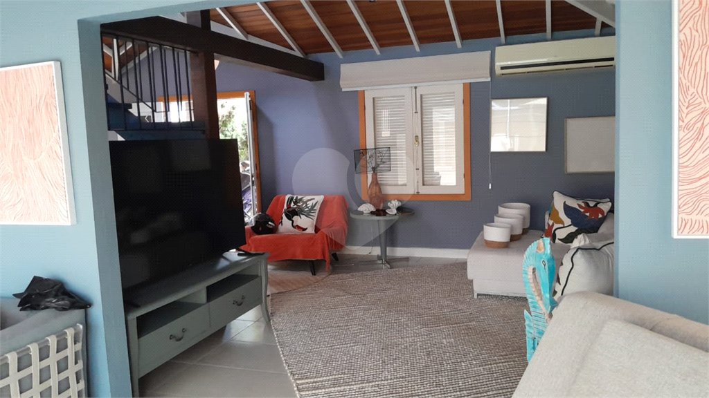Casa à venda com 6 quartos, sendo 4 suítes, em Manguinhos, Armação dos Búzios, RJ