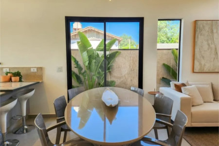 Casa à venda com 3 quartos, sendo 1 suíte, no condomínio Consoli Residencial, Atibaia - SP