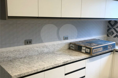 Apartamento à venda com 4 suítes em Vila Suzana, São Paulo, SP