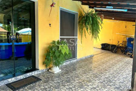 Casa à venda com 3 quartos, sendo 1 suíte,  em Éden, Sorocaba, SP