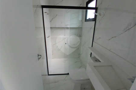 Casa à venda com 3 quartos, sendo 1 suíte, no condomínio Jardim, Sorocaba - SP