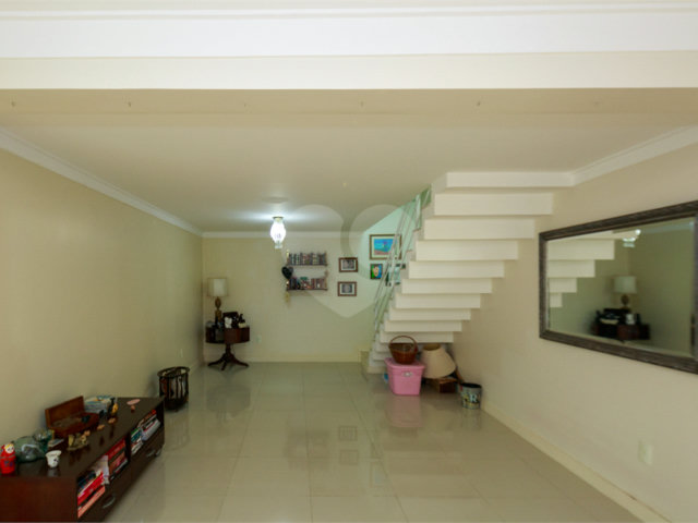 Casa à venda com 4 suítes no condomínio Bellagio, São Paulo - SP