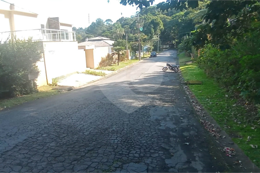 Terreno à venda no condomínio Alpes da Cantareira, Mairiporã - SP