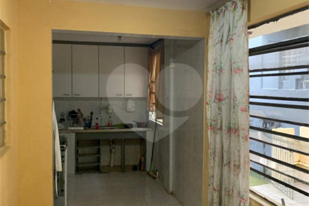 Sobrado à venda com 6 quartos, sendo 1 suíte, em Vila Aurora (zona Norte), São Paulo, SP