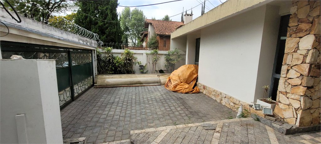 Casa à venda ou para alugar com 3 quartos, sendo 2 suítes, em Alto da Boa Vista, São Paulo, SP
