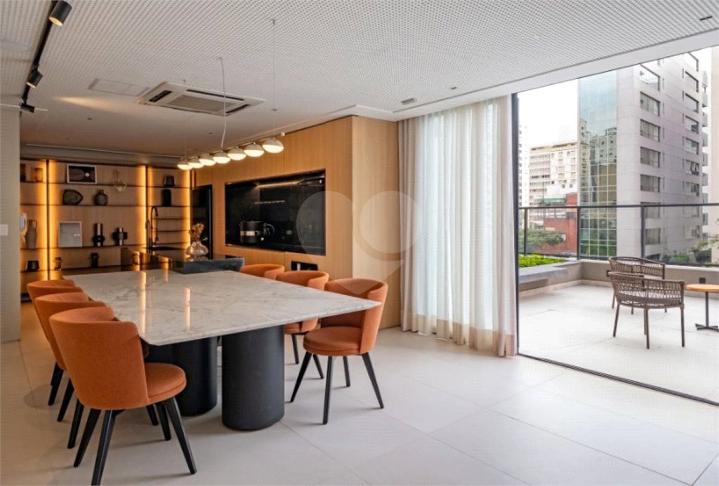 Apartamento à venda com 3 quartos, sendo 1 suíte, em Jardim Paulista, São Paulo, SP