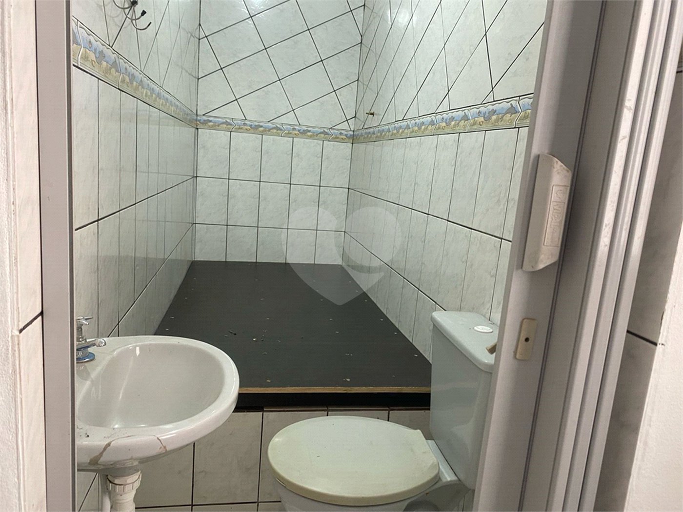 Casa para alugar com 4 quartos, sendo 1 suíte, em Chácara Cabuçu, Guarulhos, SP