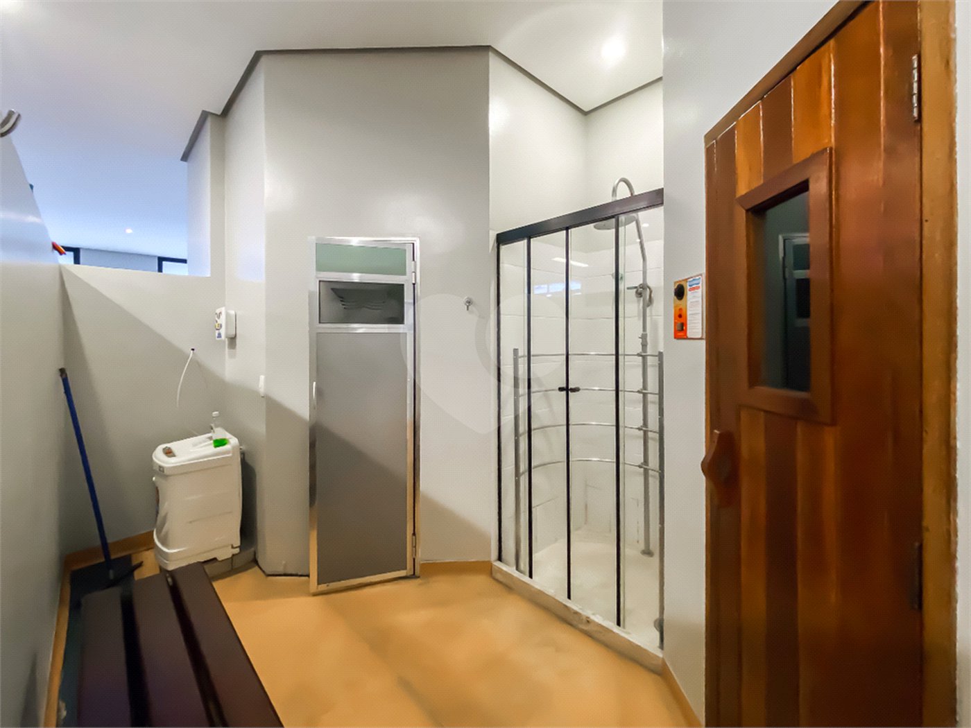 Apartamento à venda com 2 suítes em Campo Belo, São Paulo, SP
