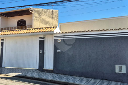 Casa à venda com 4 quartos em Vila Progresso, Sorocaba, SP