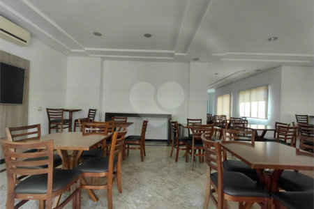 Apartamento à venda com 3 suítes em Vila Romana, São Paulo, SP