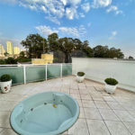 Casa à venda com 3 suítes no condomínio Itapuã XI, São Paulo - SP