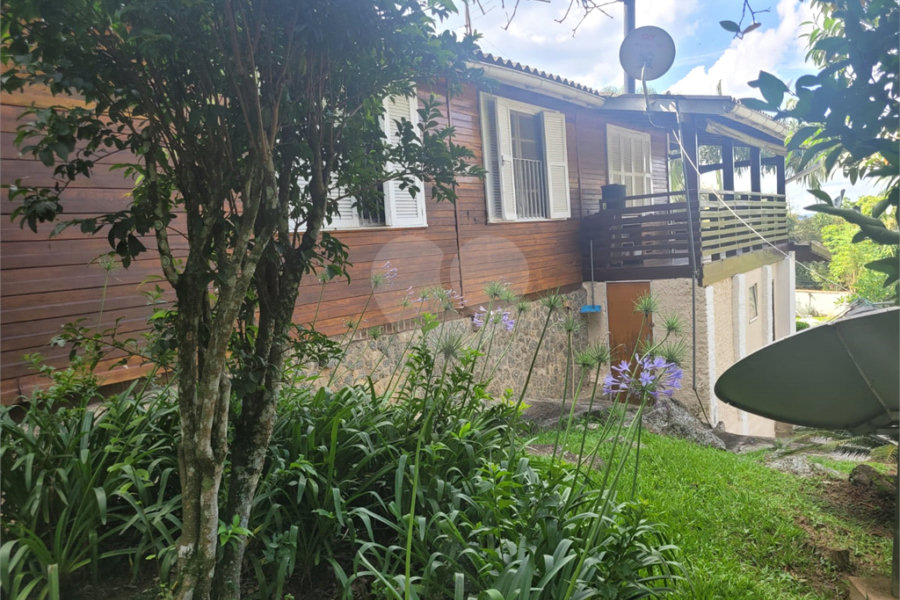 Sítio à venda com 6 quartos, sendo 3 suítes, em Serra da Cantareira, Mairiporã, SP