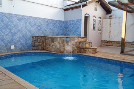 Casa à venda com 3 suítes no condomínio Villaggio Capriccio, Louveira - SP
