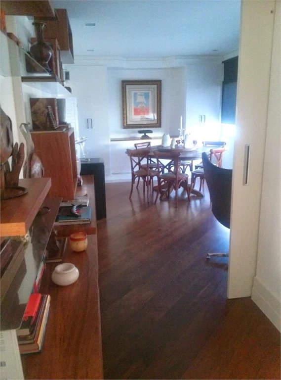 Apartamento à venda com 4 suítes em Vila Morumbi, São Paulo, SP