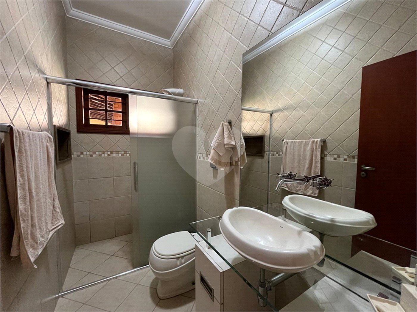 Casa à venda com 3 quartos, sendo 1 suíte, em Parque Atenas do Sul, Itapetininga, SP
