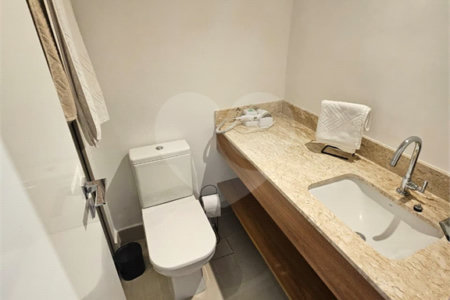 Apartamento à venda com 1 quarto em Moema, São Paulo, SP