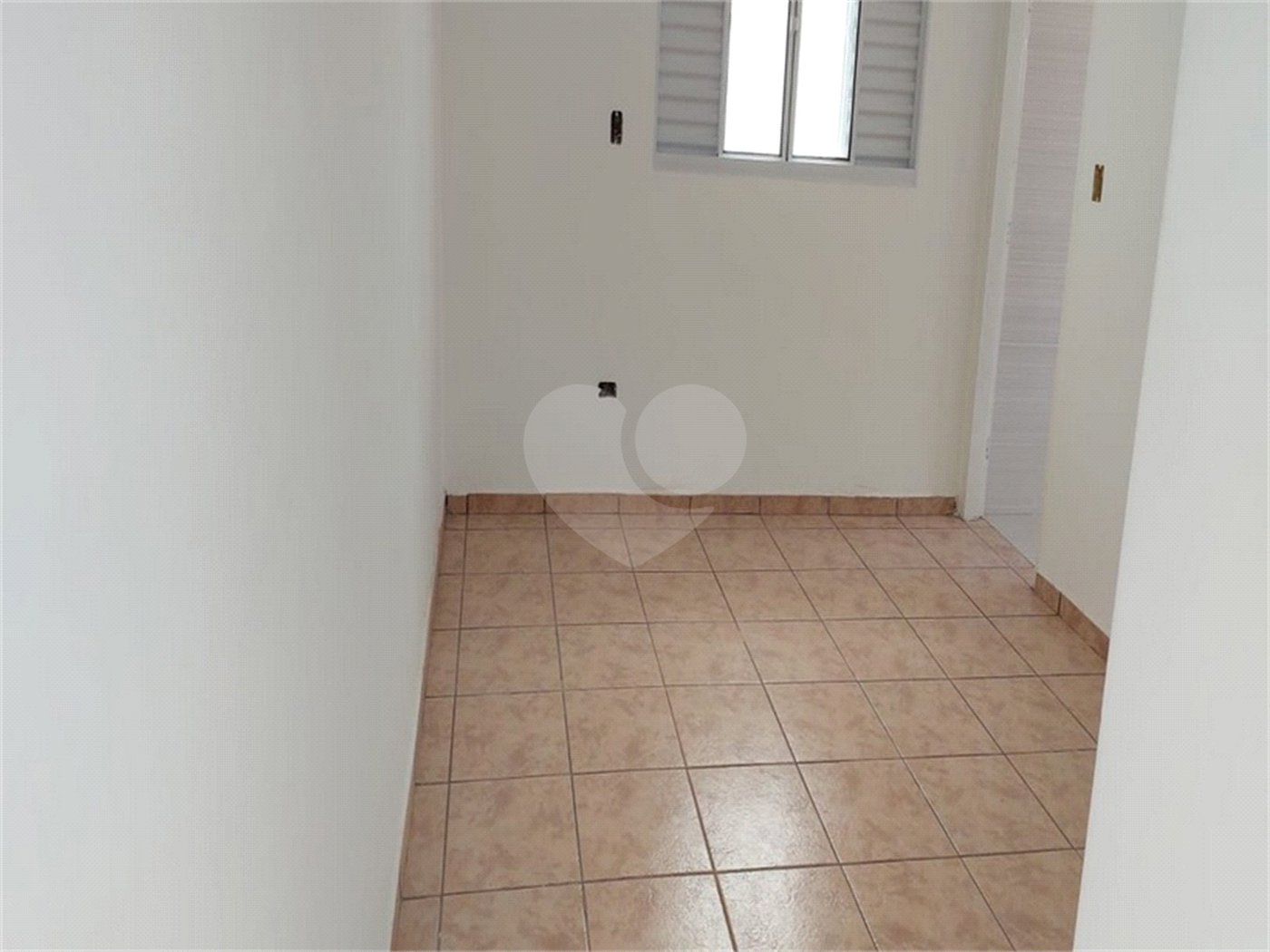 Sobrado à venda com 3 quartos, sendo 2 suítes, em Vila Paulicéia, São Paulo, SP