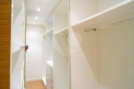 Apartamento à venda com 4 suítes em Vila Suzana, São Paulo, SP