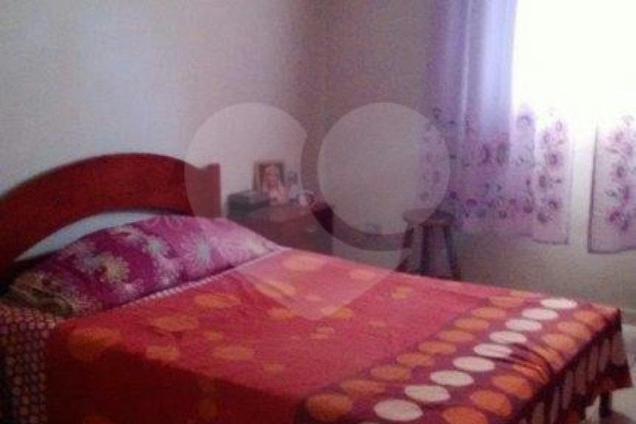 Casa à venda com 2 quartos, sendo 1 suíte, em Vila Constança, São Paulo, SP