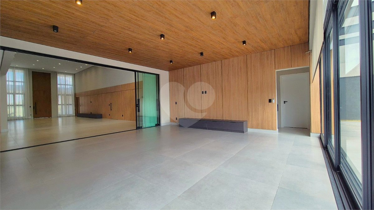 Casa à venda com 4 suítes no condomínio Residencial Saint Patrick, Sorocaba - SP