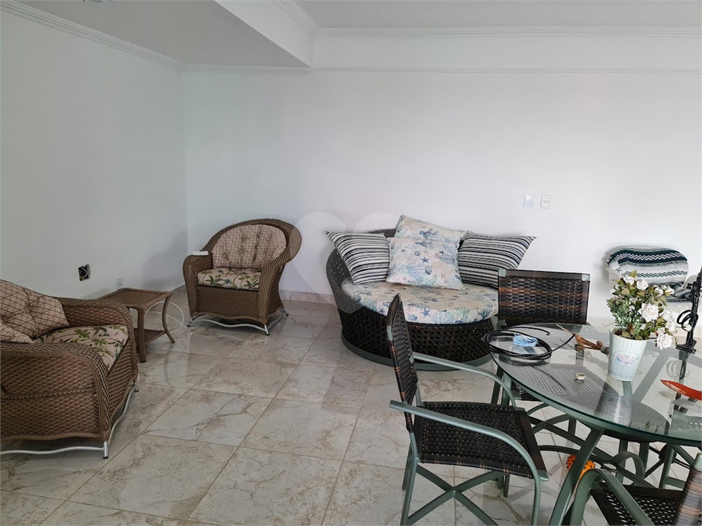 Casa à venda com 4 suítes no condomínio Residencial Villa dos Inglezes, Sorocaba - SP
