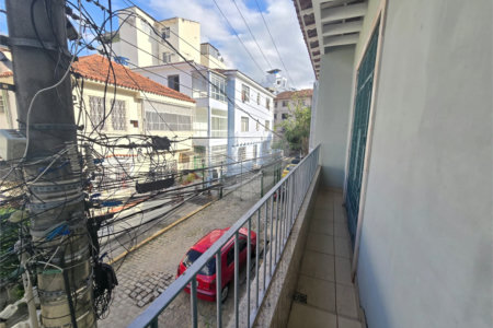 Casa à venda com 5 quartos, sendo 2 suítes, em Tijuca, Rio de Janeiro, RJ