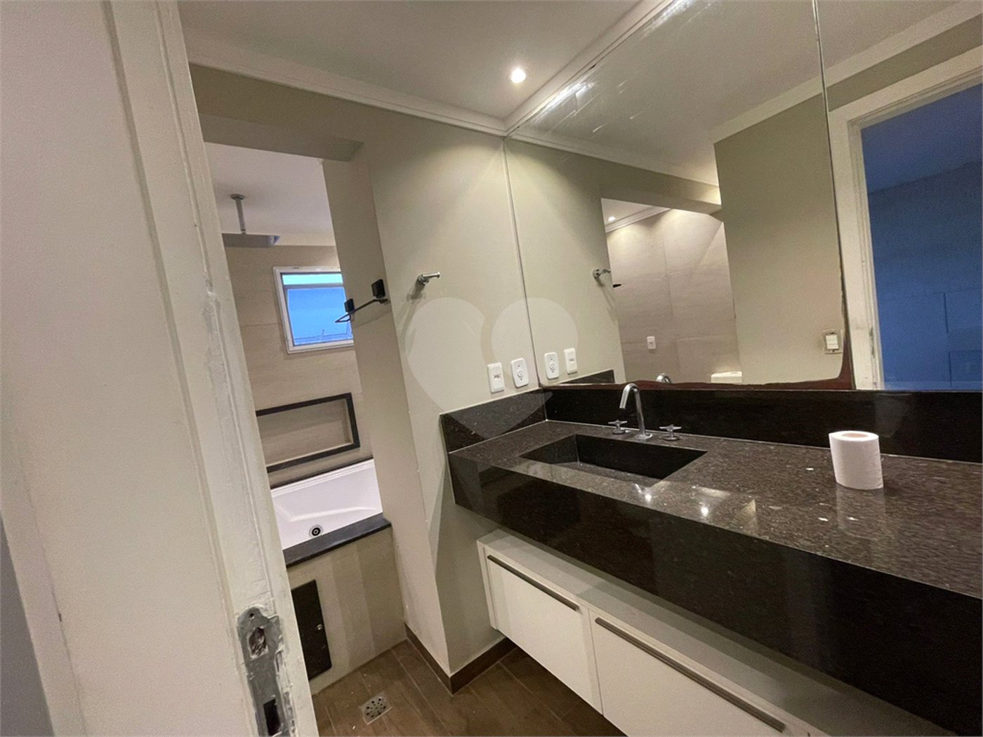 Apartamento à venda com 3 suítes em Ipiranga, São Paulo, SP