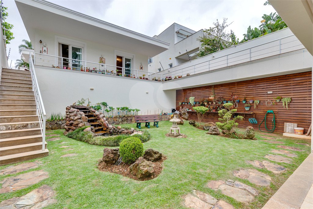 Casa à venda com 2 suítes em Alto da Boa Vista, São Paulo, SP