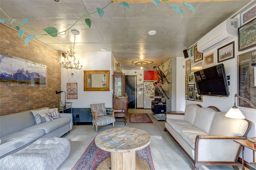 Apartamento à venda ou para alugar com 2 quartos, sendo 1 suíte, em Alto da Boa Vista, São Paulo, SP