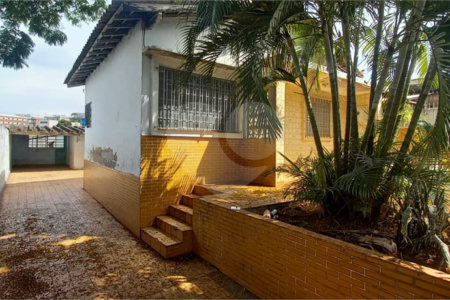 Casa térrea no Campo limpo em terreno de 380m²