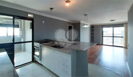 Apartamento para alugar com 3 quartos, sendo 1 suíte,  em Alto da Boa Vista, São Paulo, SP