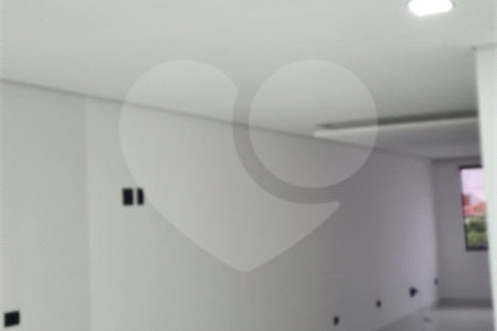 Sobrado à venda com 3 suítes em Vila São Geraldo, São Paulo, SP