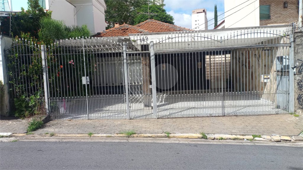 Casa Térrea à venda com 3 quartos, sendo 2 suítes, em Santa Teresinha, São Paulo, SP