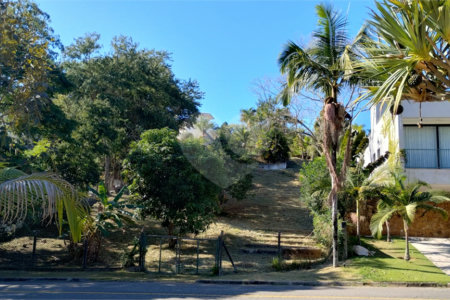 Casa à venda no condomínio Chácaras do Lago, Vinhedo - SP