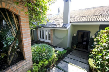 Casa à venda com 3 quartos, sendo 2 suítes,  em Vila Tramontano, São Paulo, SP